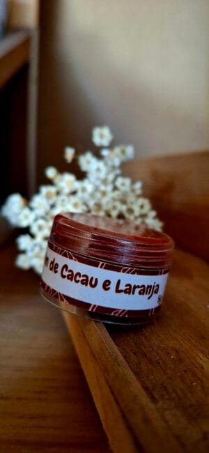 Lip Balm de Cacau e Laranja com cor