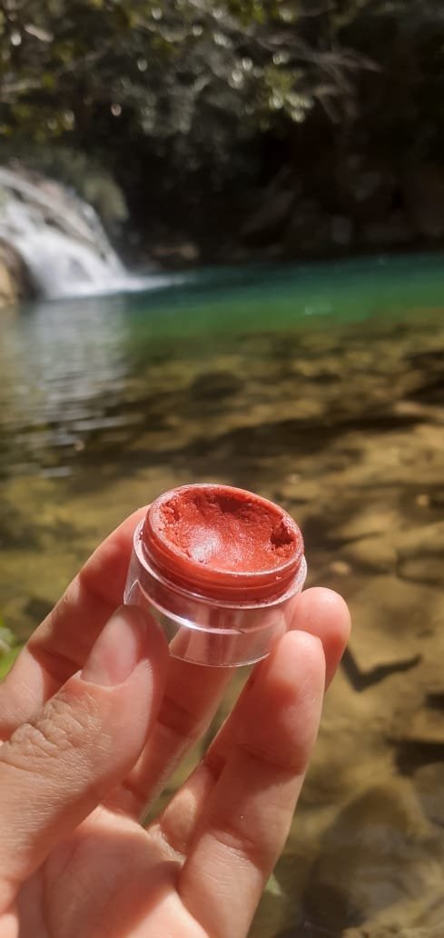 Lip Balm de Cacau e Laranja com cor